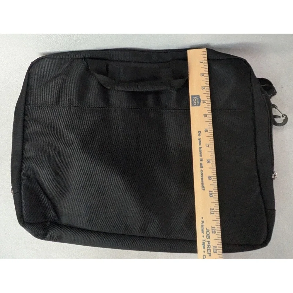 Solo New York Laptop Briefcase Messenger Bag Black Large Excellent Professional